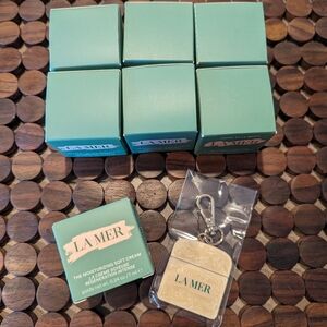 LA MER Moisturizing Soft Cream Samples